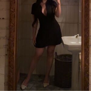 Zara Black Fitted Button Down Shirt with Notched Collar